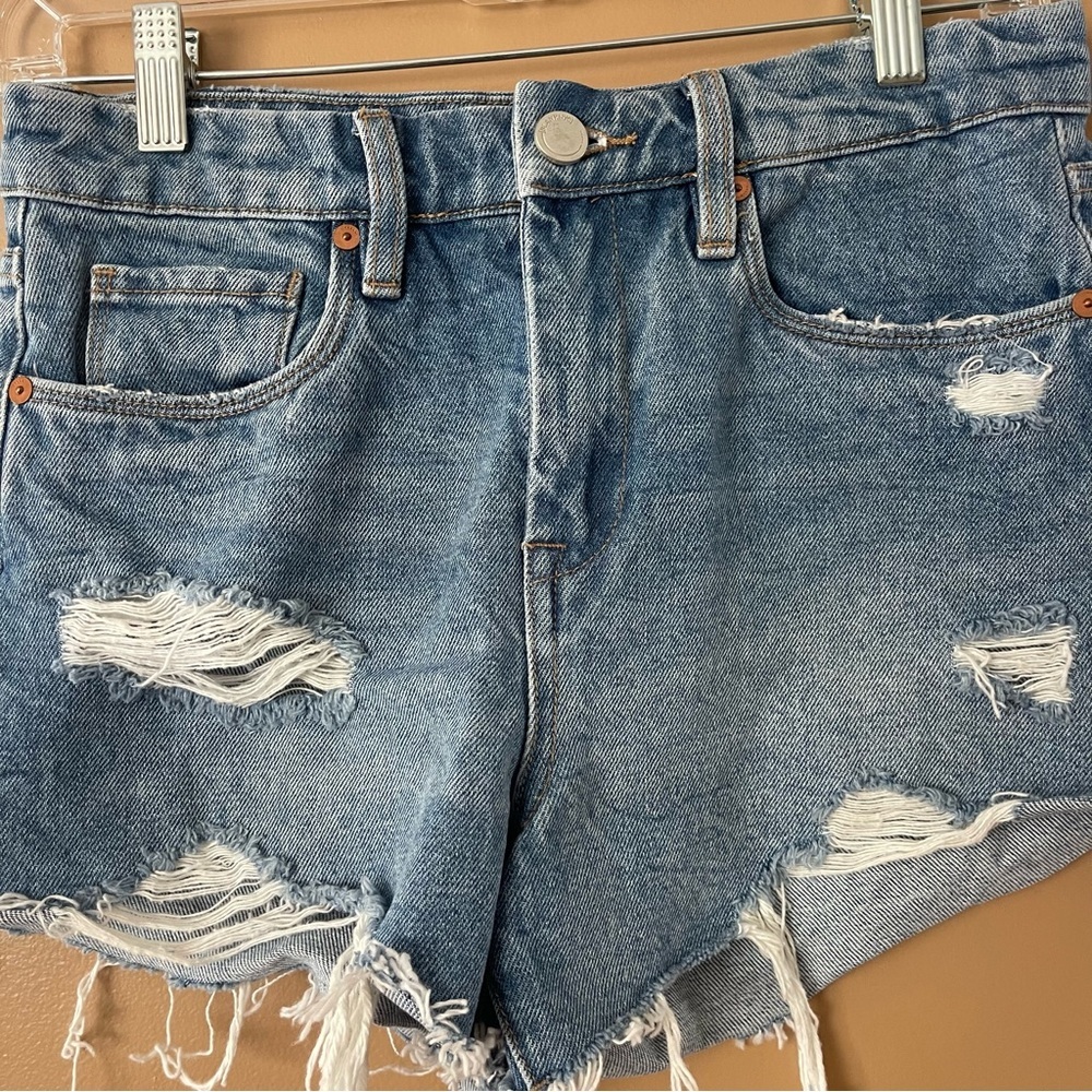 Blank NYC Distressed Blue Denim Cutoff Shorts size 26 - Picture 2 of 9
